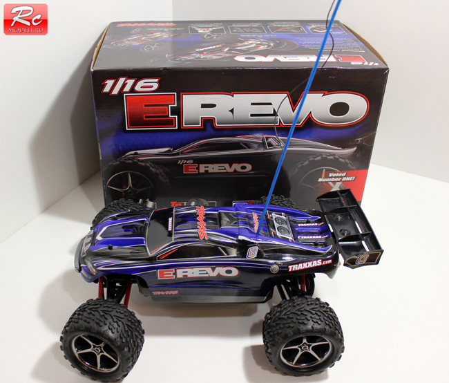 Traxxas E Revo продам