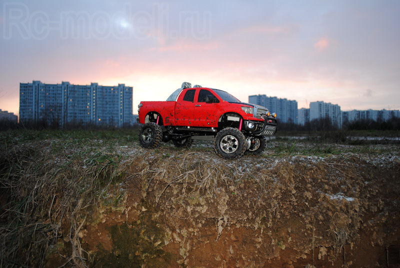 Tundra на крутом обрыве