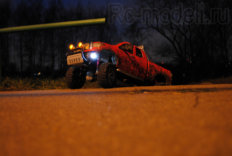 Радиоуправляемая модель Tamiya Toyota Tundra