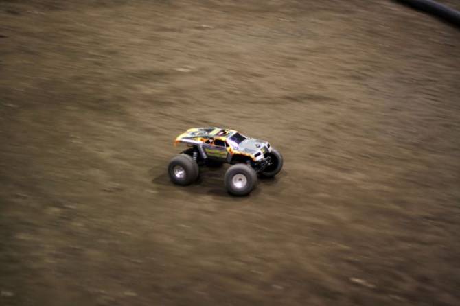 Выставка техники на радиоуправлении SEMA 2011