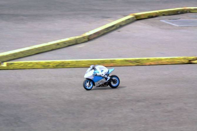 Выставка техники на радиоуправлении SEMA 2011