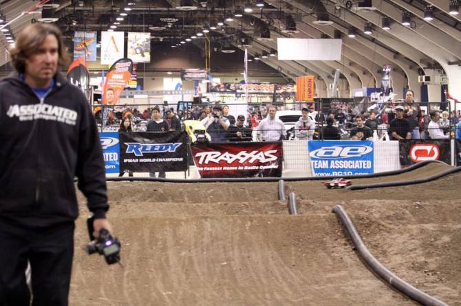 Выставка техники на радиоуправлении SEMA 2011