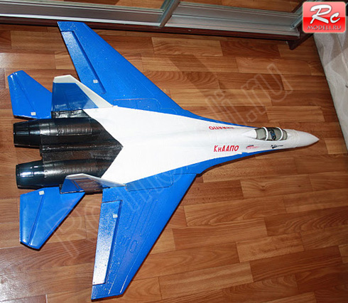 самолет Art-tech Su-27 Knight